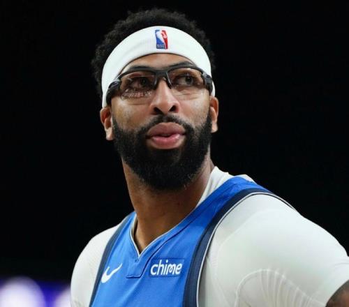 周最佳球员诞生，东契奇创神级纪录！勇士2签1裁，浓眉交易新进展