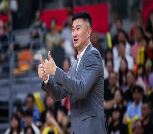 正式确定！CBA后卫新星签约广东宏远，朱芳雨大手笔