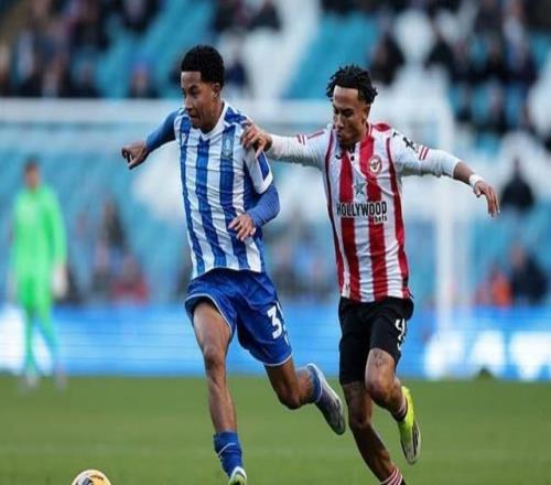 邮报：尽管蓝军加入竞争，曼联仍有望签下谢周三左后卫阿拉奥