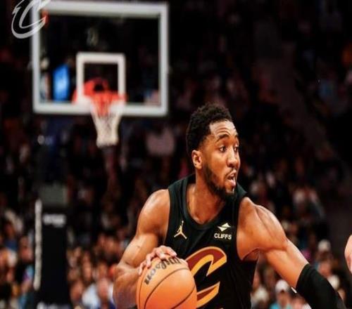 有惊无险！骑士7连胜冲上东部第三：米切尔末节爆发，哈登稳定