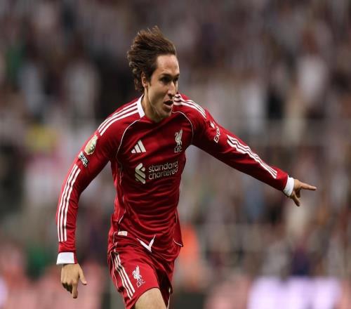 意媒：明年或成为基耶萨之年，他将在利物浦与意大利获得机会