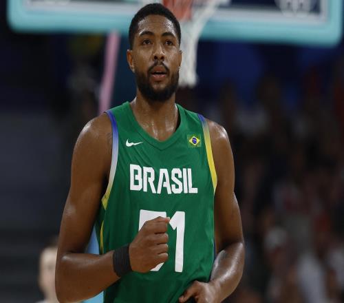 实力榜压美国排第1！巴西81比76胜乌拉圭NBA旧将卡波克洛13+10
