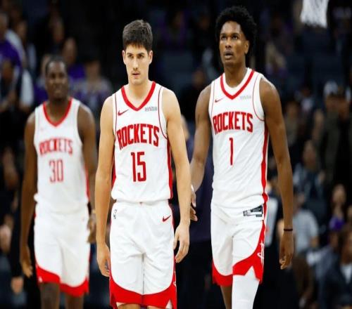 阿杜8失误，裁判帮火箭都赢不了