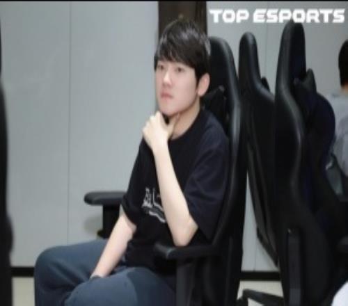 这就是常规赛MVP比赛失误不断首局失利成关键JKL五局战绩171136