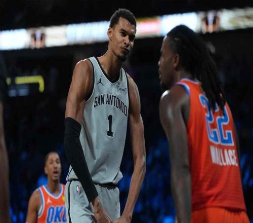 以其人之道还治其人之身，马刺队如何在NBA杯半决赛中击败雷霆队