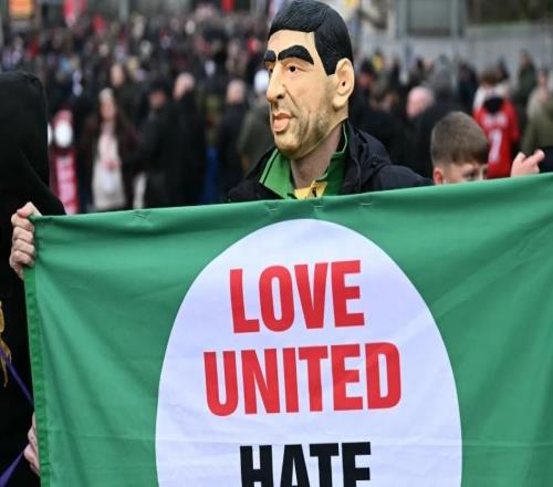 持续抗议，曼联球迷组织1958组织者：拉爵接手之后我们在倒退