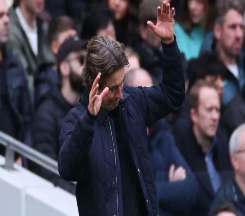 够凑一套首发了，热刺当前伤病名单增加到11人