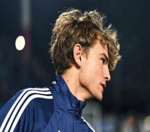 萨队亲自下场：国米报价意甲第一新星，6000万价格能击败皇马么