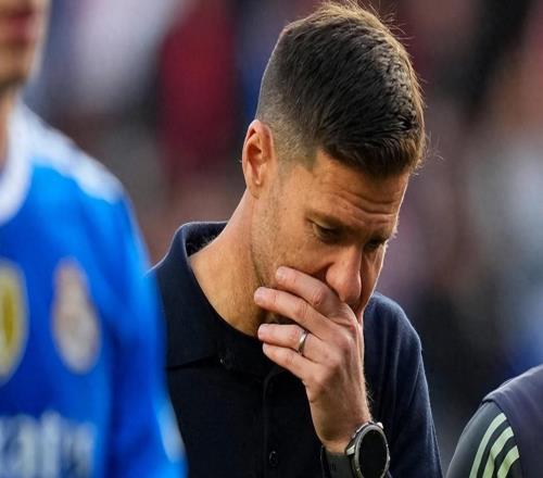 西媒：00战平后，皇马主帅阿隆索全程“打太极”，采访滴水不漏