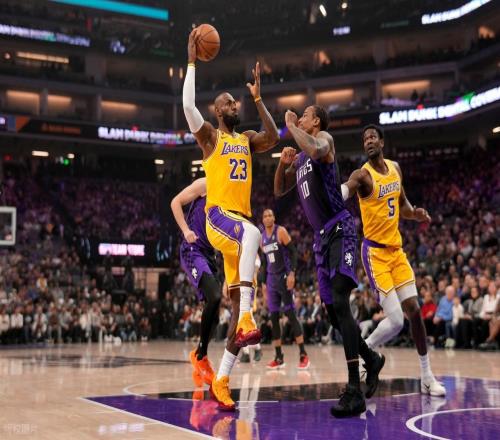 耻辱输球！詹姆斯根本不防守！威少复仇湖人，东契奇空砍42+7+8+4