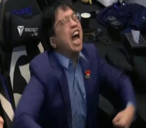 AL粉丝狂喷Tabe：人在做天在看走好不送不尊重不祝福一路走坏