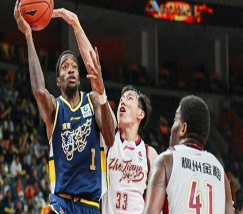 广东“双核”更迭，新老外援组合的巅峰对决