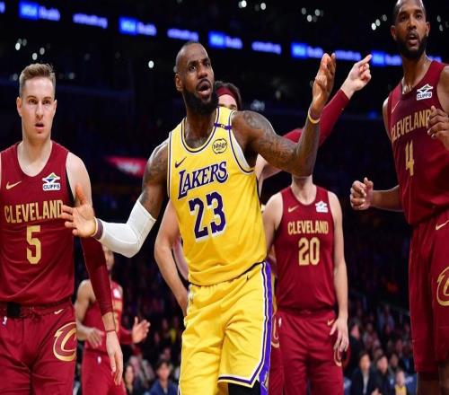 勒布朗詹姆斯即将退役，NBA高管对湖人队的未来感到困惑