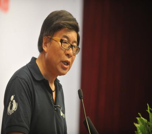 韩乔生：至少接到了两个地方的苏超解说邀约，南通南京都有望夺冠