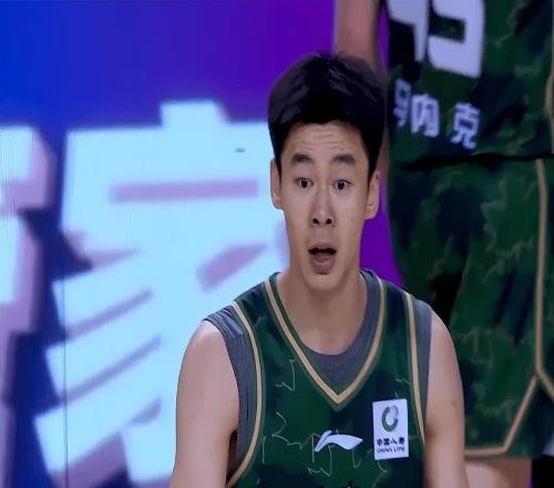 同曦又出得分王！郭昊文22.6分霸榜，得分占比25%，郭士强选吗