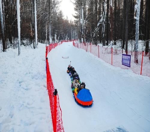 看“冰雪顶流”吉林如何玩转“以赛促游”