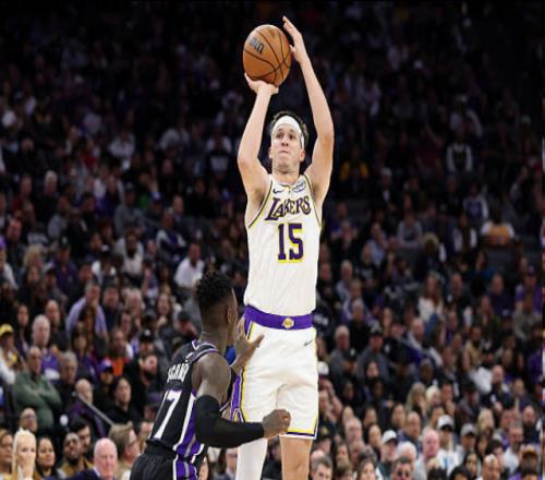 里夫斯轰51分创11大神迹：比肩科比詹姆斯+一数据成NBA历史第一