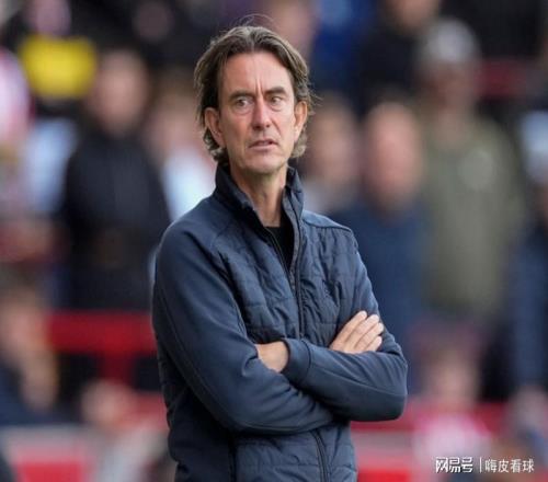 官宣！两大豪门同一天换帅，英超名帅刚下课，就能上课