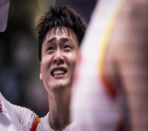 确认买断！再见了，赵睿！重新签约3年大合同
