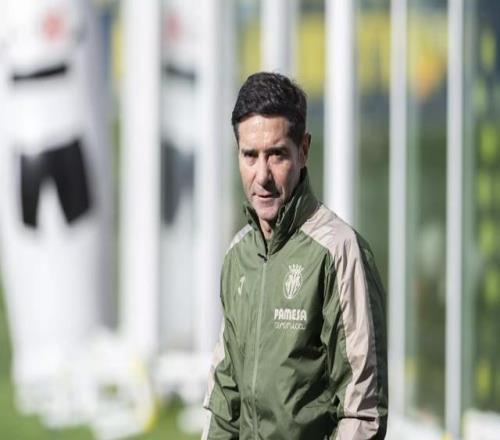 黄潜主帅：亚马尔就像30岁球员那样成熟巴萨踢法观赏性极强