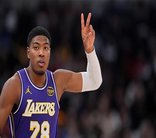 为数不多可靠的得分手！湖人接下来还是赶紧让他回归先发阵容吧