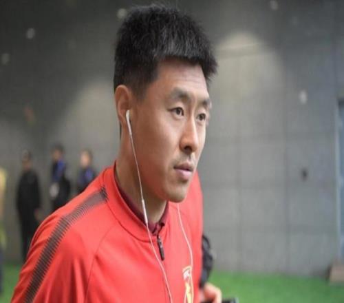 青岛足球百年史话53“福将”姜宁下：拿遍国内重要冠军，退役前助力海牛重回中超