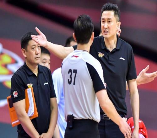 四川男篮被收购，CBA裁判报告重出江湖，潜力赛正式官宣举行