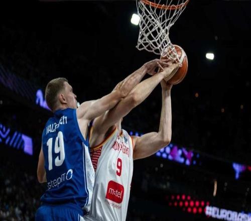 表现不算糟糕但缺乏统治力！前公牛次轮秀应该很难重返NBA了