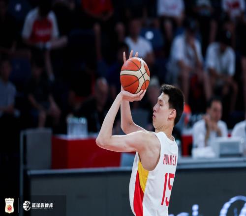 全面开花！中国男篮U19此役5人得分上双另有4人得分8+