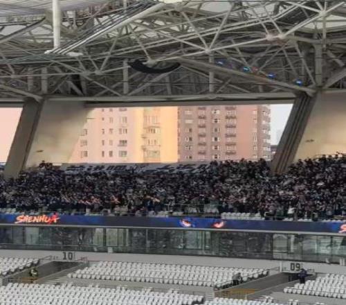 英博首战告负，3：5不敌上海申花！李国旭：失球太快