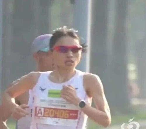 “最快女护士”遭中国田协除名官方发声