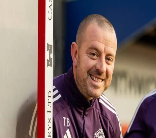 TA介绍曼联助教宾尼恩：不擅长自我推销，很重视培养年轻球员