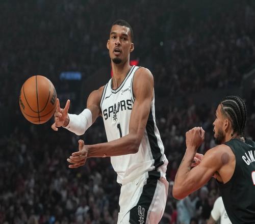 逆转！马刺11493击败开拓者，文班创59年纪录，此战诞生5个事实