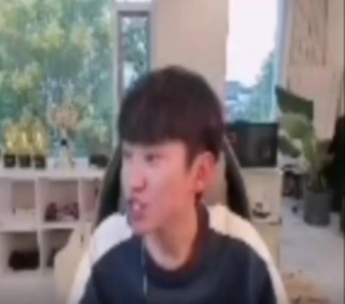 doinb：看T1跟GEN玩斗魂都输了不能这么说不打排位是对的