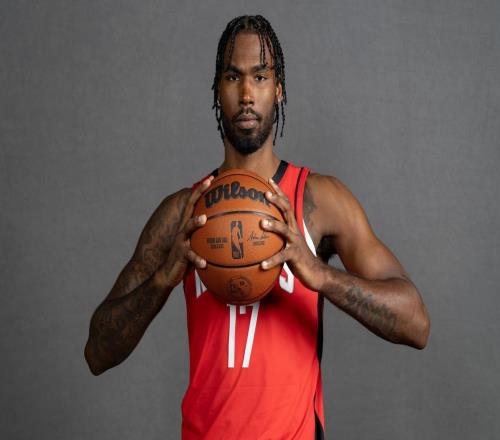 顶替奥科吉，挤走亚当斯！火箭队新主力太强势，首发出战17胜1负