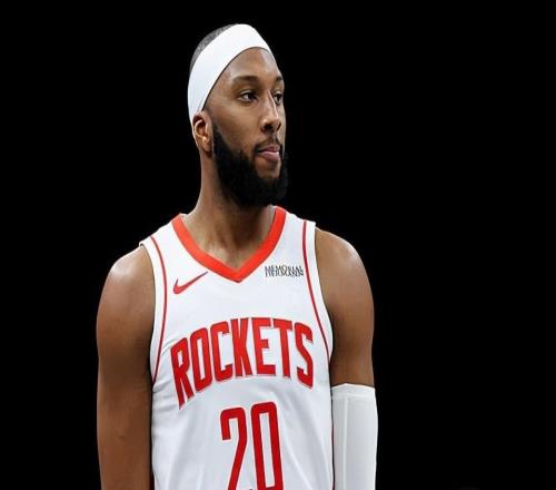 攻防两端的差距实在太大了，火箭到底应该如何使用这位后场大闸