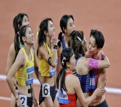 “黑马”力压吴艳妮、林雨薇！广东刘景扬折桂女子100米栏