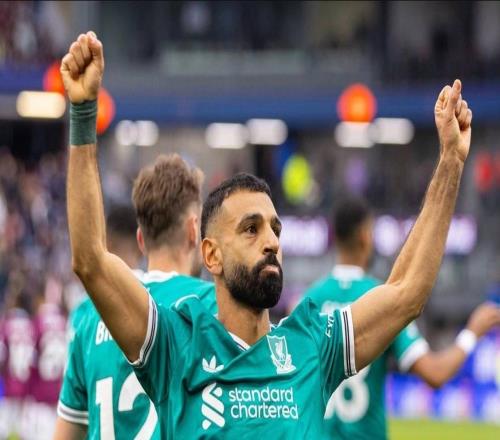 萨拉赫首次在斯洛特治下英超替补，上次联赛替补还是24年4月