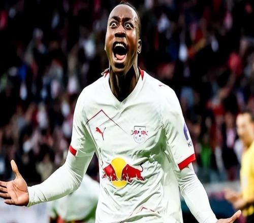 16场10球19岁天才边锋横空出世利物浦找到萨拉赫替身开价1亿欧