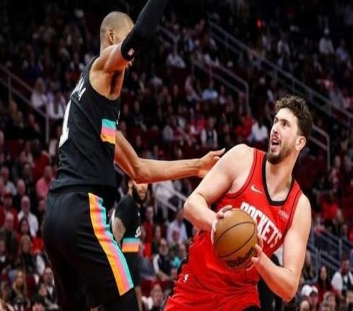 申京眼神防守，13+8+7伪全能火箭队锋线三分10中1失去射手定位