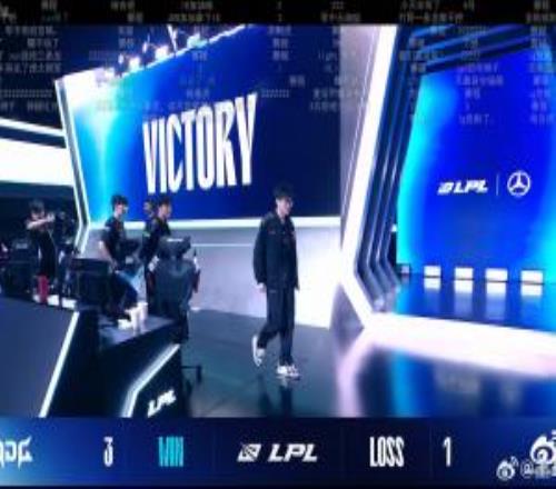 媒体人：WBG中野把锅背好小虎回塔下回城小天更是拼惩全输
