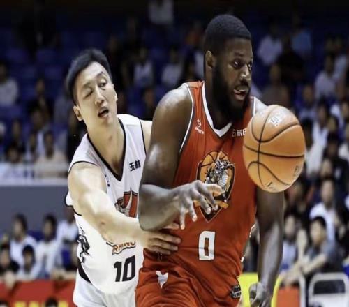 中国篮球又出现丑闻，NBA猛将控诉，丢人丢到海外联赛
