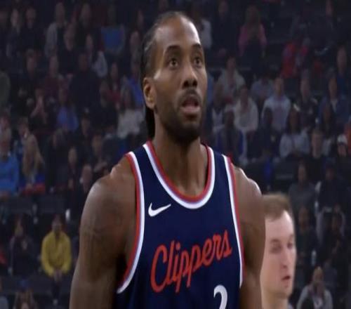 小卡26分快船逆转残阵活塞，祖巴茨16分依旧半梦半醒