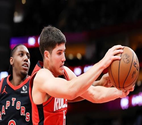 状态也太不稳定了！火箭后场新星最近几场比赛真是起伏太明显了