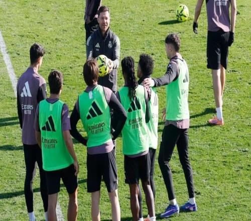 阿斯：对阵贝蒂斯不会威胁到阿隆索的帅位，除非出现大崩盘