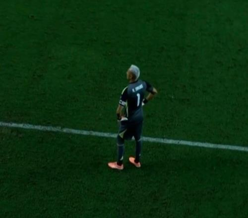 近4届首次无缘世界杯！哥斯达黎加全队颤抖痛哭38岁皇马传奇谢幕