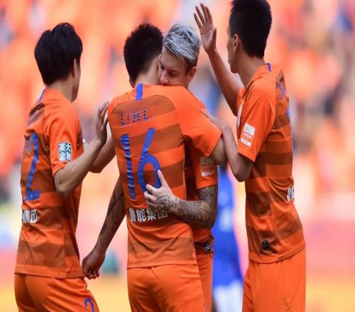 意外！他是唯一连续两个赛季自费加练的鲁能前锋，未来将挑大梁