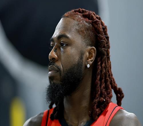 火箭裁掉双向合同侧翼，他其实是CBA小外援的理想候选人