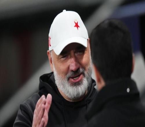 斯拉维亚主帅：踢得好等于踢得像巴萨，他们就是足坛的巨无霸