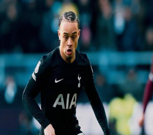 哈维西蒙斯：我们想赢球，我们丢的那两球是不可接受的